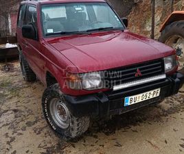 MITSUBISHI PAJERO