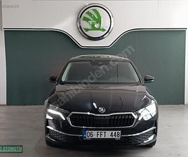 SKODA OCTAVIA 1.5 MHEV PREMIUM