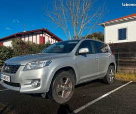 TOYOTA RAV4 TOYOTA RAV4 D4D 2.2 LIMITED EDITION 2012 SEULEMENT 90 000 KM