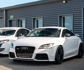 AUDI TT TTRS AUDI TTRS 2.5 TFSI 340