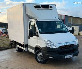 IVECO EDAILY IVECO DAILY 35C15 3.0D 146 CH FRIGO / FRIGORIFIQUE -20 / + 20 DEGRÉS / HAYON ELECTRIQUE / FONCTIONNE PARFAITEMENT / TOUT L’EQUIPEMENT REVISÉ / 3 PLACES / PARFAI