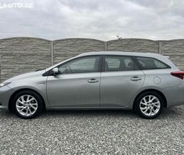 TOYOTA AURIS TOYOTA AURIS 1.8I HYBRID 105PS NAVI COMBI!!