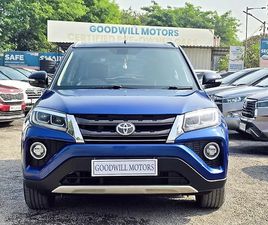 TOYOTA URBAN CRUISER