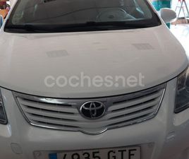 TOYOTA AVENSIS 2.2 D4D PREMIUM CROSS SPORT