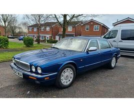 DAIMLER SIX 1997 DAIMLER SIX BLEU AUTOMATIQUE, 4 VITESSES CONDUITE À...