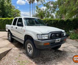 TOYOTA HILUX TOYOTA HILUX 4X4 DX 3.0