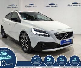 VOLVO V40 CROSS COUNTRY T3 VOLVO V40 CROSS COUNTRY 2.0 T3 PLUS