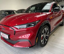 FORD MUSTANG MACH-E 99KWH AWD