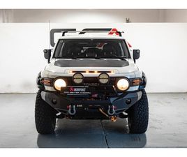 TOYOTA FJ CRUISER A ANDORRA LA VELLA