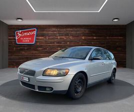 VOLVO V50 2.4I MOMENTUM - AB MFK!