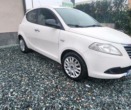 LANCIA Y NEOPATENTATI