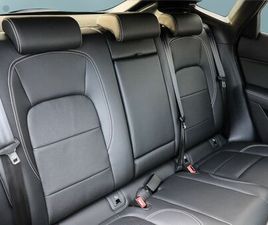 JAGUAR E-PACE P250 JAGUAR E-PACE P250 R-DYNAMIC SE AWD BLACK PACK 184 KW