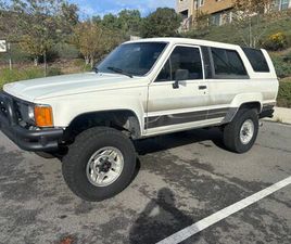 TOYOTA 4RUNNER