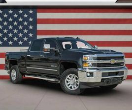 CHEVROLET SILVERADO 2500 CREW CAB 2017 CHEVROLET SILVERADO 2500 HD CREW CAB - EVERYONE'S APPROVED!!