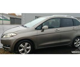 VENDS HONDA FR-V