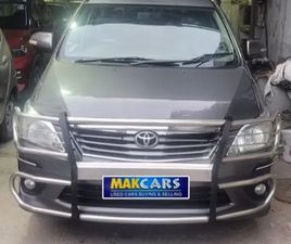TOYOTA INNOVA