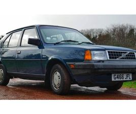 1989 VOLVO 340 BLEU MANUEL, 4 VITESSES CONDUITE À DROITE...