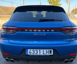 PORSCHE - MACAN