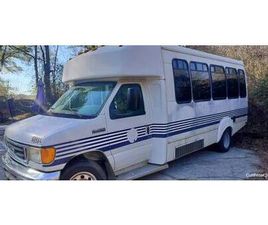 2006 FORD ECONOLINE E450 21 SEATER