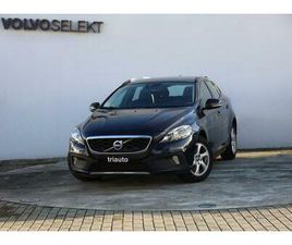 VOLVO V40 CROSS COUNTRY D2 VOLVO V40 CROSS COUNTRY 2.0 D2 MOMENTUM
