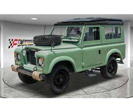 LAND ROVER SERIE III 1973 LAND ROVER SERIES 3 VERT MANUEL, 4 VITESSES IN ÉTATS...