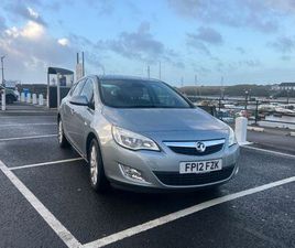 VAUXHALL ASTRA VAUXHALL, ASTRA, HATCHBACK, 2012, MANUAL, 1686 (CC), 5 DOORS