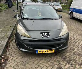 PEUGEOT 207 1.4-16V XR