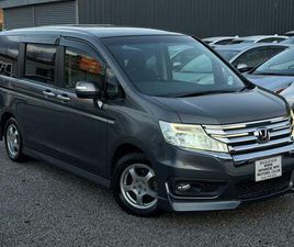 SPADA 2L RK5 FACELIFT AUTO 8 SEATER MPV