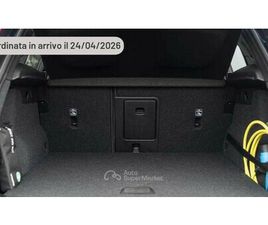 VOLVO XC40 B3 B3 AUTOMATICO ULTRA BLACK EDITION