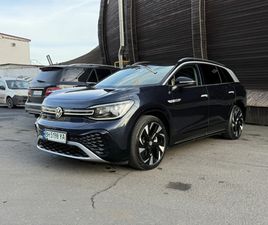 VOLKSWAGEN ID.6 CROZZ 2021