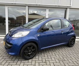 PEUGEOT 107 - 1.0-12V XR