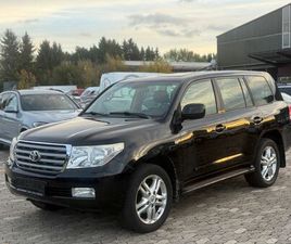 TOYOTA LAND CRUISER 200 EXECUTIVE * 7-SITZER
