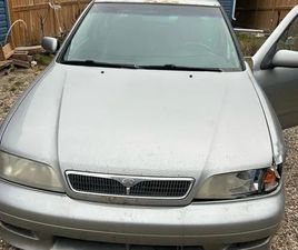 1999 INFINITI G20 SEDAN