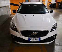 VOLVO V40 CROSS COUNTRY D2 VOLVO V40 CROSS COUNTRY