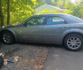 CHRYSLER 300C 2006 CHRYSLER 300C HEMI RWD