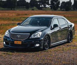 TOYOTA CROWN MAJESTA MAJESTA 4.6