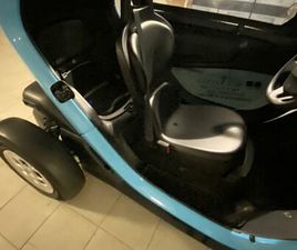RENAULT TWIZY 45 ADATTA DA 14 ANNI CON PATENTE AM
