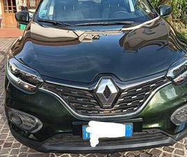 RENAULT KADJAR SET 4 SEDIE POLIPROPILENE VERDE-NERO