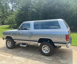 1987 DODGE RAMCHARGER 4X4