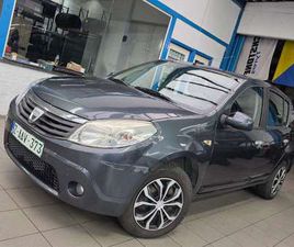 DACIA SANDERO SANDERO 1.4I LAUREATE