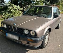 BMW E30 320I
