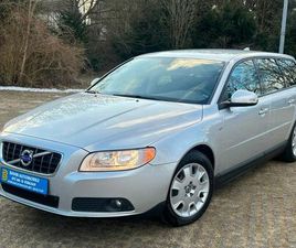 VOLVO V70 VOLVO V70 KOMBI *TEILLEDER *SHZ *AHK *ZAHNRIEMEN NEU !