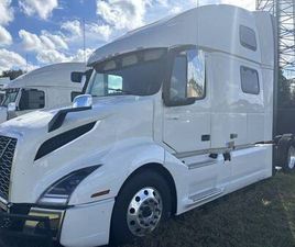 PETERBILT 579 2024 VOLVO VNL 860, 2024 PETERBILT 579 CURTAIN SIDE & DRY VAN