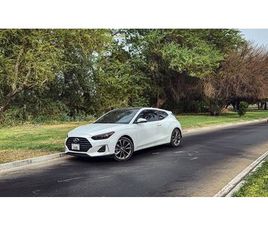 HYUNDAI VELOSTER