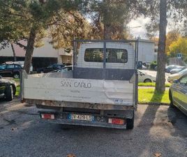 A VENDRE CAMION BENNE 7 PLACES