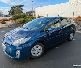TOYOTA PRIUS PRIUS 3 LOUNGE HYBRIDE ESSENCE AUTOMATIQUE