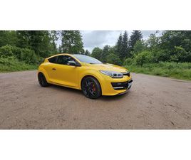 RENAULT MEGANE COUPE RS RENAULT MEGANE COUPE TCE 275 RS