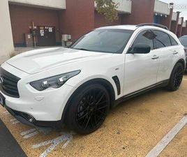 INFINITI QX70 - ULTIMATE