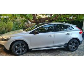 VOLVO V40 CROSS COUNTRY