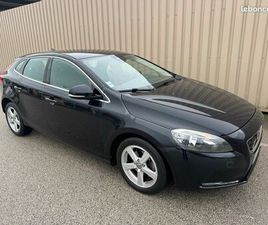 VOLVO V40 II D2 1.6 TDCI 115CV BVM6 SUMUM / 2*MAIN / CAMÉRA / 2014 / 167.000KM / RÉVISÉ / C.T OK / 8.990 EUROS GARANTIE 3 MOIS